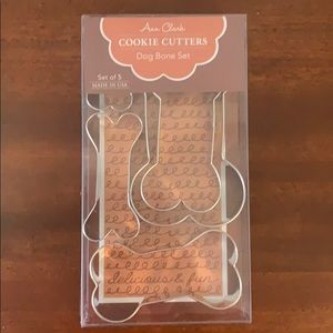 Ann Clark Cookies Cutter Dog Bone Set